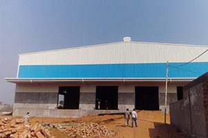 Why Warehouses, Factories, and Plants Are Switching to Prefabricated Steel Building Solutions